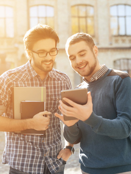 Et labore aut neque in.